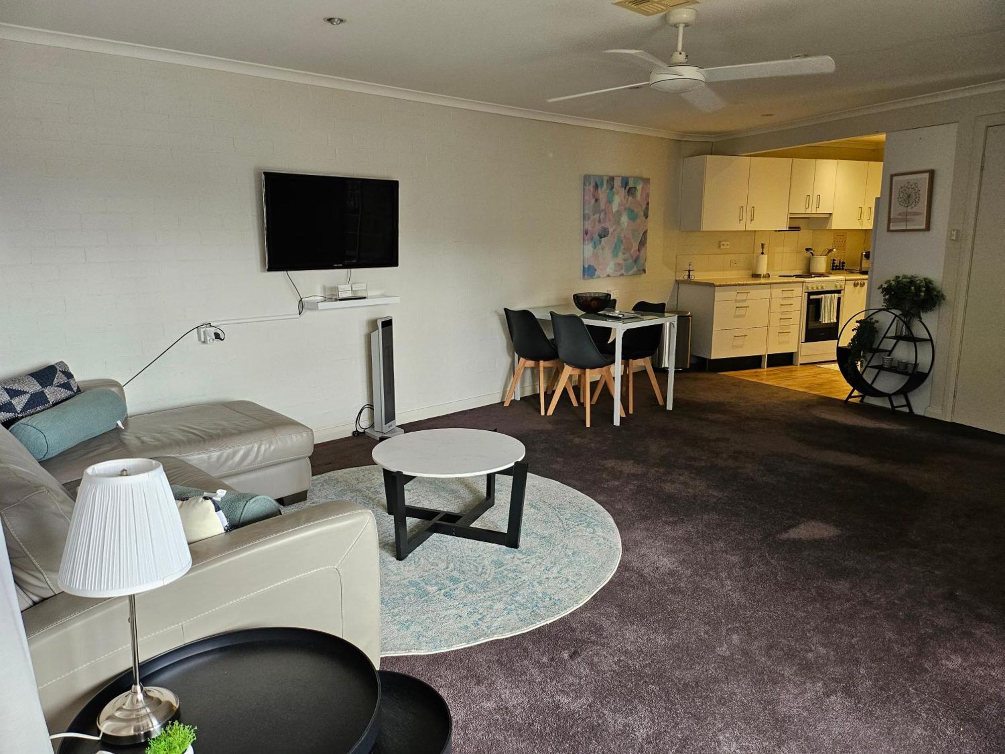 Guest Suite In Duffy Weston Creek Εξωτερικό φωτογραφία